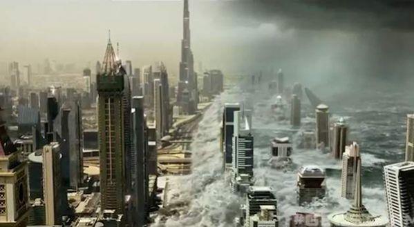 New Movie trailer featuring Dubai hit by a big wave!