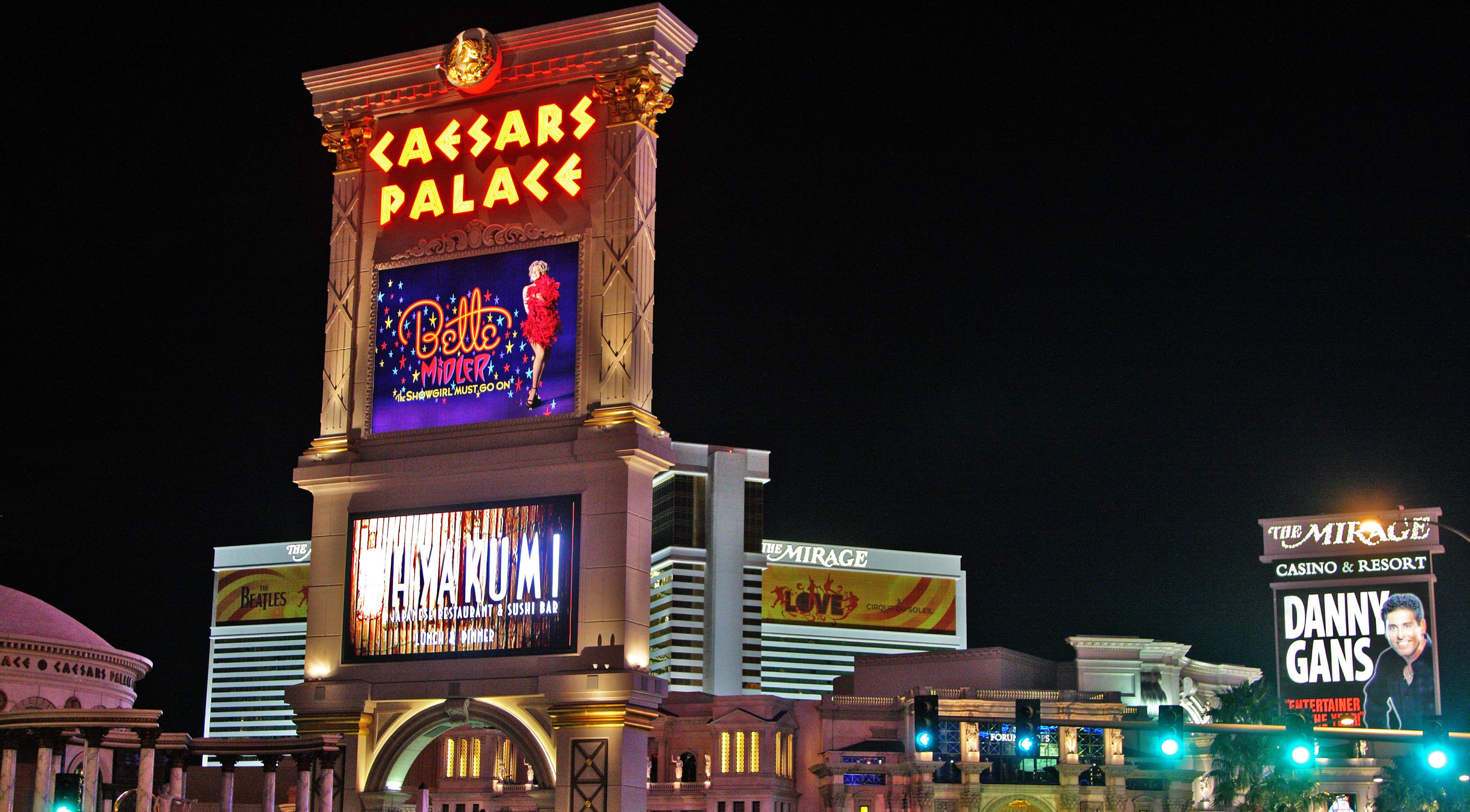 CAESARS PALACE COMING TO BLUEWATERS ISLAND