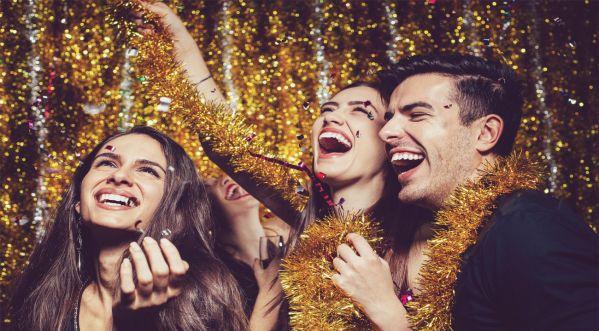 WORRY LESS, PARTY MORE  WITH OUR TOP 5 TIPS FOR A STRESS-FREE NYE IN DUBAI!