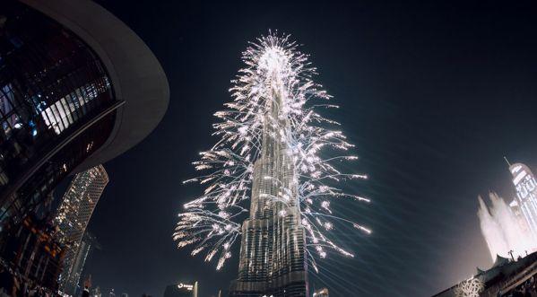 MISSED THE BURJ KHALIFA LIGHT AND LASER SHOW ON NYE? DONT WORRY, YOU CAN STILL WATCH IT!