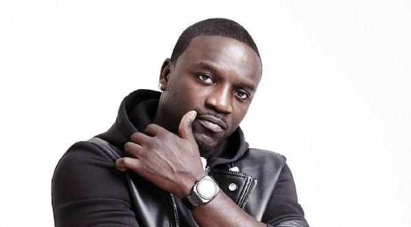 AKON: SUPERSTAR MAKES SPECIAL APPEARANCE AT WANE BY SOMIYAS LADIES NIGHT!
