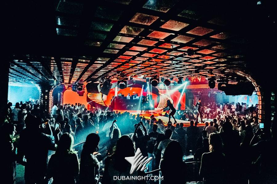 https://api.dubainight.com/static-image/legacy/event-photos/2018/05/04/photos2/1052405/boa-lounge-club-dubai-1052405_0.jpg