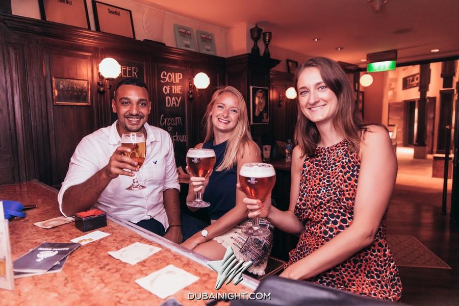 https://api.dubainight.com/static-image/legacy/event-photos/2018/10/18/photos2/1059035/belgian-beer-cafe-souk-madinat-jumeirah-1059035_11.jpg